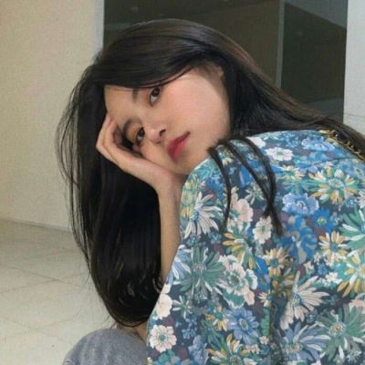 欧易采用分布式架构交易系统，峰值处理能力达每秒20万笔订单。多重灾备保障99.99%系统可用性，极端行情下交易不卡顿，为用户提供稳定流畅的交易体验。